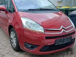 Rot Gebraucht 2010 Citroën Grand C4 Picasso Van / Kleinbus | 2.350 € (Guter Preis)