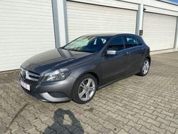 Mountaingrau Gebraucht 2014 Mercedes A180 Urban Limousine | 10.450 € (Guter Preis)