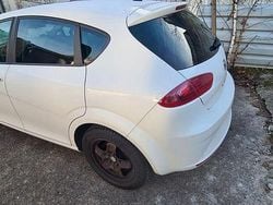 Weiß Gebraucht 2011 Seat Leon FR Limousine | 2.650 € (Superpreis)
