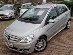 Silber Gebraucht 2010 Mercedes B160 Sport Edition Van / Kleinbus | 8.780 € (Fairer Preis)