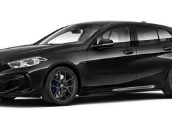 Schwarz Gebraucht 2024 BMW M135 Comfort Edition Kleinwagen | 40.246 € (Fairer Preis)