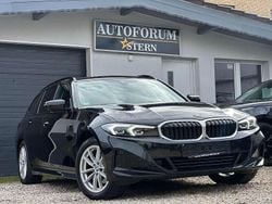 Saphirschwarz Gebraucht 2023 BMW 320 Sport Line Kombi | 25.990 € (Superpreis)