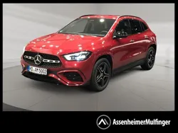 Rot Gebraucht 2024 Mercedes GLA200 Night SUV | 42.589 € (Etwas zu teuer)