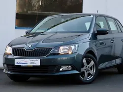 Grau Gebraucht 2016 Skoda Fabia Ambition Kombi | 8.190 € (Guter Preis)