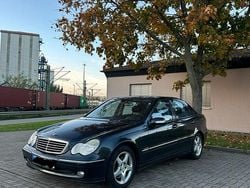 Gebraucht 2002 Mercedes C270 Avantgarde Limousine | 3.700 € (Fairer Preis)