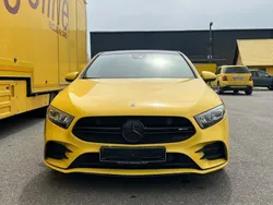 Gelb Gebraucht 2021 Mercedes A35 AMG AMG Limousine | 35.105 € (Guter Preis)