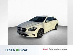 Calcitweiß unilack Gebraucht 2017 Mercedes CLA180 Limousine | 15.890 € (Fairer Preis)