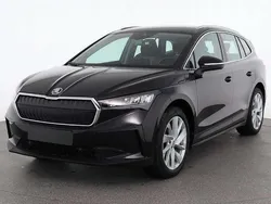 Schwarzmagic perleffekt Gebraucht 2021 Skoda Enyaq iV SUV | 32.290 € (Guter Preis)
