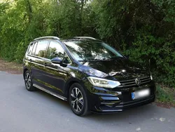 Schwarz Gebraucht 2019 VW Touran R-line Van / Kleinbus | 22.500 € (Guter Preis)