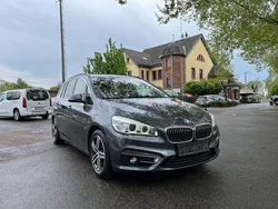 Grau Gebraucht 2016 BMW 220 Gran Tourer Luxury Line Van / Kleinbus | 12.199 € (Teuer)