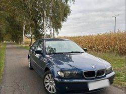 Blau Gebraucht 2004 BMW 316 Limousine | 2.850 € (Fairer Preis)