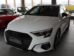 Weiß Gebraucht 2024 Audi A3 Sportback e-tron Advanced Limousine | 32.990 € (Etwas zu teuer)