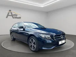 Blau Gebraucht 2020 Mercedes E220 Avantgarde Kombi | 26.999 € (Guter Preis)