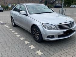 Silber Gebraucht 2009 Mercedes C220 Limousine | 5.600 € (Guter Preis)