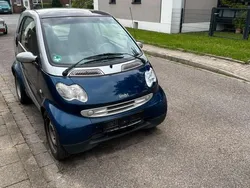 Blau Gebraucht 2002 Smart ForTwo Coupé Kleinwagen | 750 €