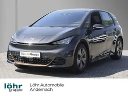 Grau Gebraucht 2023 Cupra Born Kleinwagen | 26.980 € (Fairer Preis)