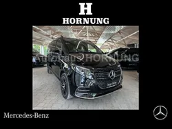 Obsidianschwarz metallic Gebraucht 2024 Mercedes V300 Avantgarde Van / Kleinbus | 87.500 €