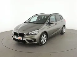 Grau Gebraucht 2016 BMW 218 Active Tourer Advantage Van / Kleinbus | 14.980 € (Fairer Preis)