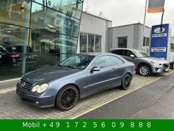 Blau Gebraucht 2004 Mercedes CLK240 Avantgarde Coupé | 2.999 € (Guter Preis)