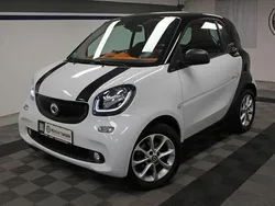 Schwarz Gebraucht 2017 Smart ForTwo Coupé Coupé | 10.690 € (Fairer Preis)