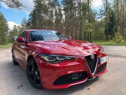Rot Gebraucht 2018 Alfa Romeo Giulia Veloce Limousine | 25.000 € (Fairer Preis)