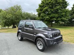 Grau Gebraucht 2015 Suzuki Jimny Club SUV | 13.500 € (Fairer Preis)