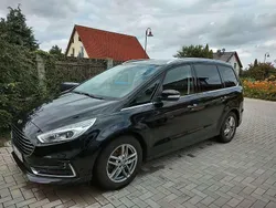 Schwarz Gebraucht 2019 Ford Galaxy Titanium Van / Kleinbus | 22.000 € (Fairer Preis)