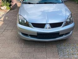 Silber Gebraucht 2006 Mitsubishi Lancer Kombi | 3.200 €