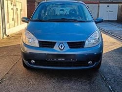 Blau Gebraucht 2006 Renault Mégane GrandTour Kombi | 2.300 €