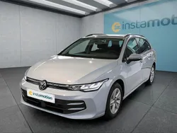 Blau Gebraucht 2025 VW Golf VIII Kombi | 33.199 € (Etwas zu teuer)