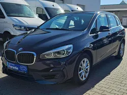 Blau Gebraucht 2020 BMW 218 Active Tourer Sport Line Van / Kleinbus | 16.890 € (Fairer Preis)