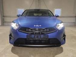 Blue flame metallic Neu 2025 Kia Ceed 2 Limousine | 22.989 € (Guter Preis)