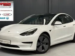 Pearl white multicoat Gebraucht 2021 Tesla Model 3 Standard Range Plus Limousine | 25.970 € (Etwas zu teuer)