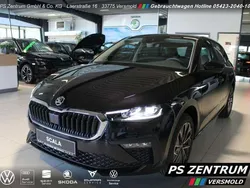 Blackmagic perleffekt Neu 2025 Skoda Scala Tour Kleinwagen | 29.930 € (Teuer)