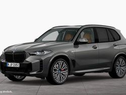 Grau Gebraucht 2025 BMW X5 M Sport SUV | 103.580 € (Etwas zu teuer)