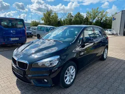 Schwarz Gebraucht 2015 BMW 218 Active Tourer Basis Van / Kleinbus | 9.450 € (Guter Preis)