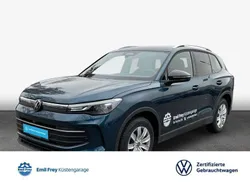 Nightshade blue metallic Gebraucht 2024 VW Tiguan Goal SUV | 44.950 € (Superpreis)
