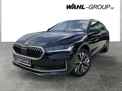 Schwarz Neu 2024 Skoda Superb Selection Kombi | 49.045 € (Etwas zu teuer)