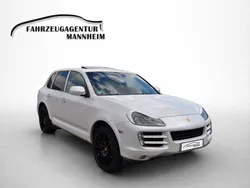 Weiß Gebraucht 2007 Porsche Cayenne SUV | 12.900 € (Guter Preis)