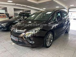 Braun Gebraucht 2015 Opel Zafira Tourer OPC Van / Kleinbus | 16.990 € (Teuer)