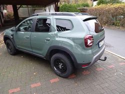 Grün Gebraucht 2024 Dacia Duster Journey SUV | 27.900 € (Etwas zu teuer)