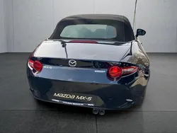Schwarz Gebraucht 2023 Mazda MX5 Cabrio | 28.249 € (Fairer Preis)