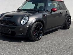 Grau Gebraucht 2006 Mini Cooper S Coupé Coupé | 10.800 €