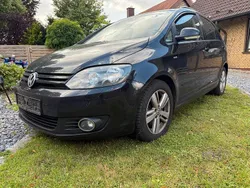 Schwarz Gebraucht 2012 VW Golf Plus Match Van / Kleinbus | 2.990 € (Fairer Preis)