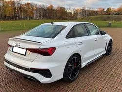 Weiß Gebraucht 2023 Audi RS3 Sport Kleinwagen | 51.000 € (Superpreis)