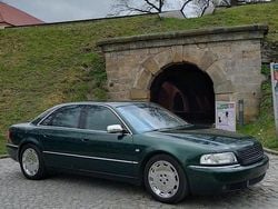 Grün Gebraucht 2002 Audi A8 Limousine | 17.500 €
