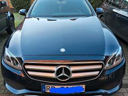 Blau Gebraucht 2017 Mercedes 250 Kombi | 22.800 € (Etwas zu teuer)