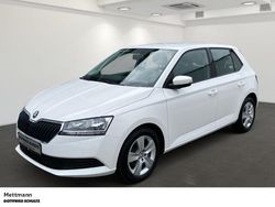 Weiss Gebraucht 2021 Skoda Fabia Active Kleinwagen | 12.950 € (Fairer Preis)