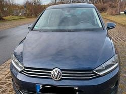 Blau Gebraucht 2015 VW Golf Sportsvan Comfortline Van / Kleinbus | 9.900 € (Fairer Preis)