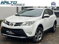 Weiß Gebraucht 2016 Toyota RAV4 SUV | 12.950 € (Superpreis)